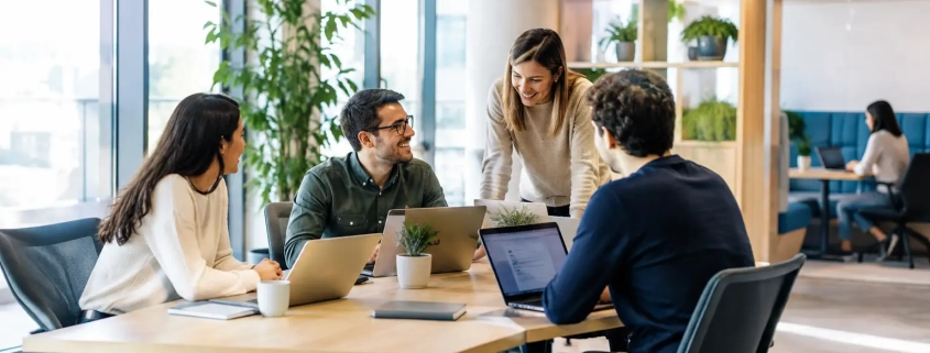 Diseño de oficinas que mejora cómo trabaja tu equipo | OfficeDeco Diseño de oficinas que mejora cómo trabaja tu equipo